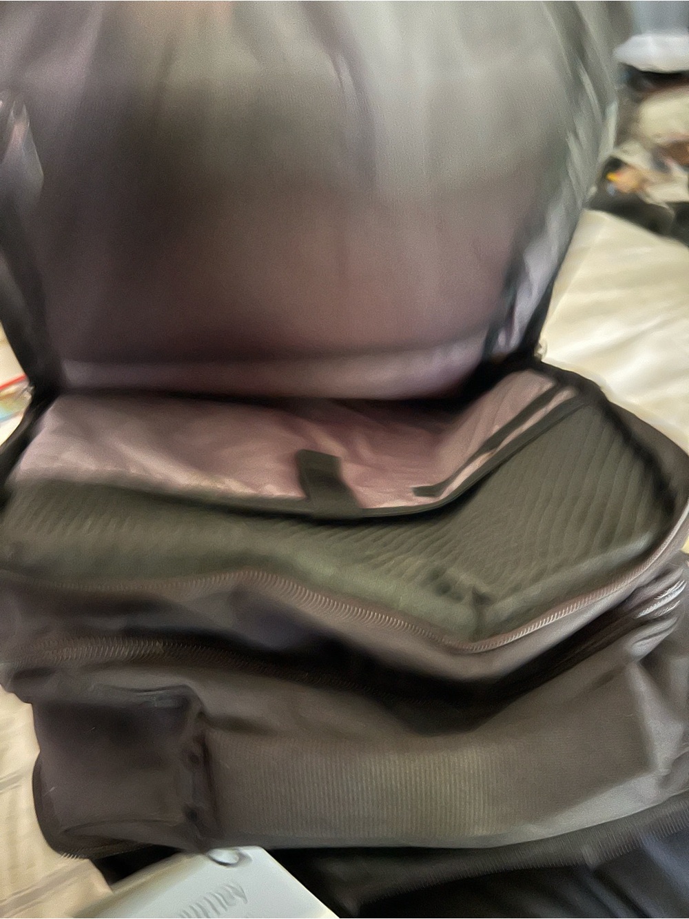 NWT Traveler Backpack - Black - Picture 6 of 6